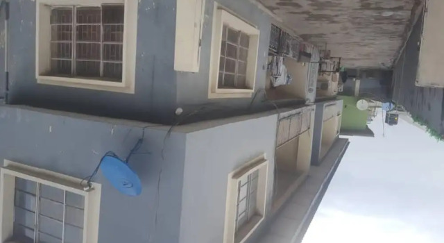 Impeccable 3-bed Apartment Located in Lagos