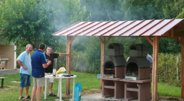 Team Holiday - Camping de Néguenou, Book Campingplads Camping og glamping i Prayssas, Campingplads