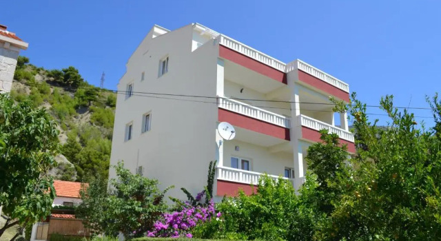 Apartments Kadenca, Book Lejlighed Hoteller i Split Region med parkering, Parkering