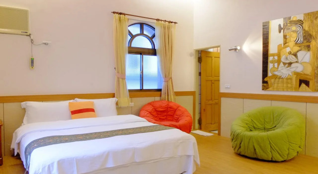 Country Grange B&B, Buchen Sie Bed & Breakfast Jiaoxi Taiwan