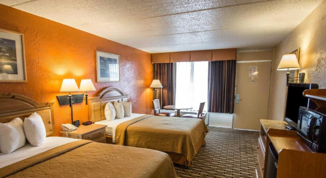 Двухместный люкс Quality Inn and Suites Palatka Riverfront