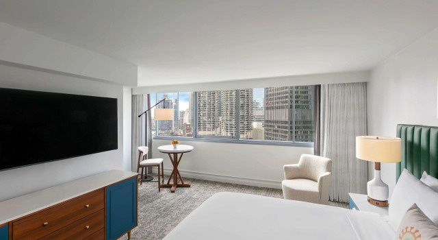 Номер с видом на город The Royal Sonesta Chicago Downtown