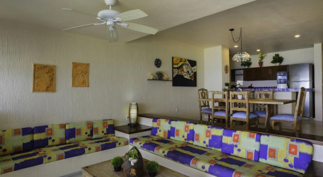 Номер Standard с 3 комнатами с балконом и с красивым видом из окна Villas De Rosa Beach Resort