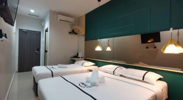 Трёхместный номер Standard Seeds Hotel Wangsa Maju