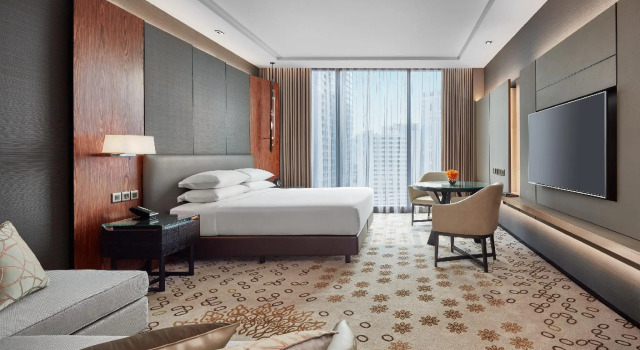 Двухместный номер клубный Deluxe Hyatt Regency Bangkok Sukhumvit