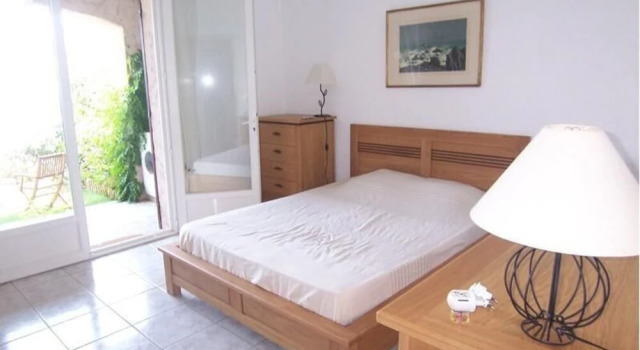 YVETTE MINI-VILLA - FACING THE SEA Apartment 2