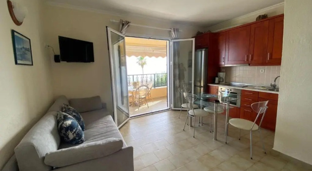 Type Aa5rcocomat bed quality apartment, Забронировать Апартаменты/квартира Отели периферии Ионических островов с парковкой, Парковка