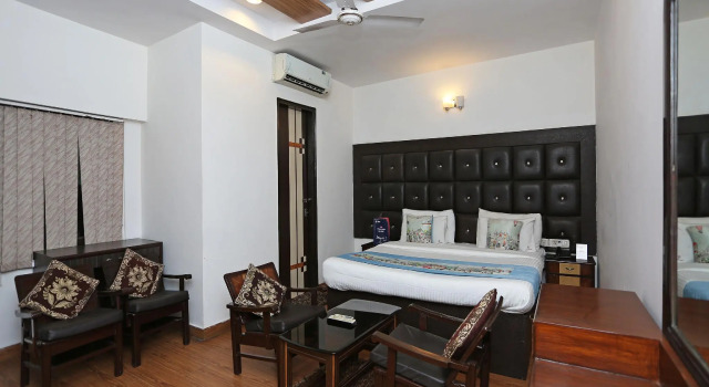 OYO 526 Hotel Asees Inn, Забронировать Отель Отели Нью-Дели с завтраком, Завтраки