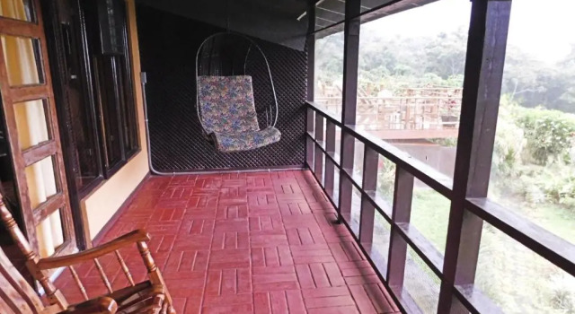 Полулюкс Hotel Arenal Lodge