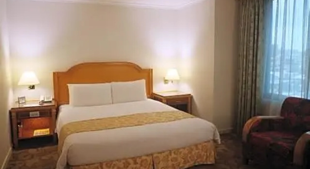 Номер Executive Golden China Hotel