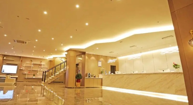 GreenTree Inn Zaozhuang Xuecheng Qilianshan Road, Varaa Hotelli Edulliset hotellit kohteessa Shandong