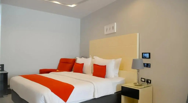 Полулюкс Petra Boutique Hotel
