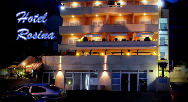 Hotel Rosina, Забронировать Отель Отели и гостиницы Макарска, рядом с Набережная Рива (Макарска), Отель