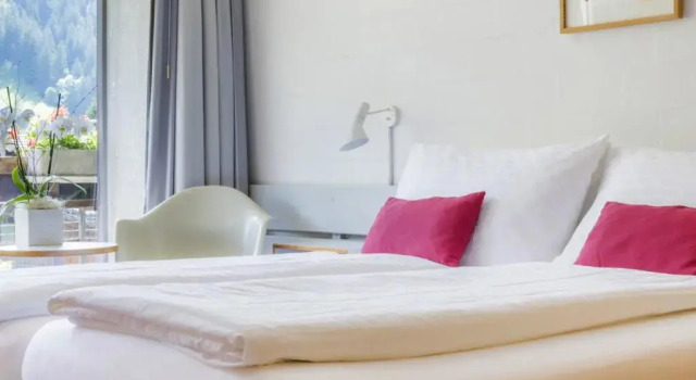 Двухместный номер Standard с балконом Hotel Kreuz Lenk