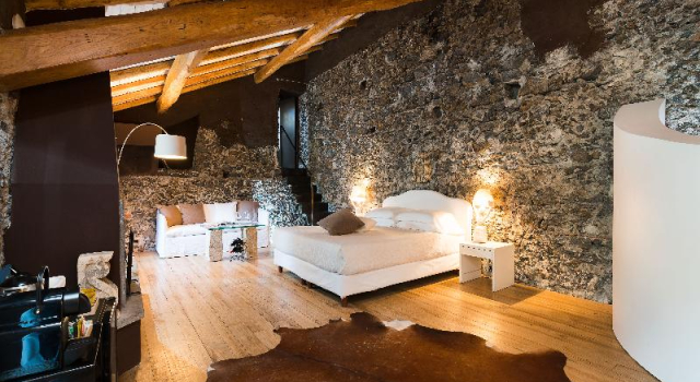 Полулюкс Classic Monaci delle Terre Nere