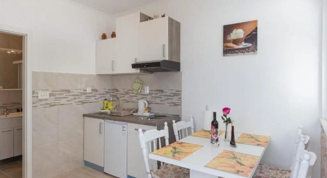 Апартаменты c 1 комнатой с частичным видом на море Apartments Olive