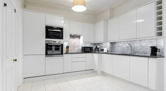 Апартаменты с 4 комнатами Luxury Apartments in Central London