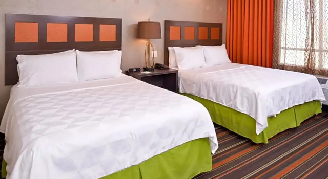 Четырёхместный номер Executive Holiday Inn - Amarillo East by IHG