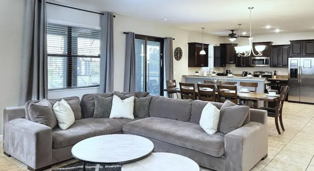Коттедж Beautiful 7 Bed Pool Home With Game Room-9117ecl 7 Bedroom Home
