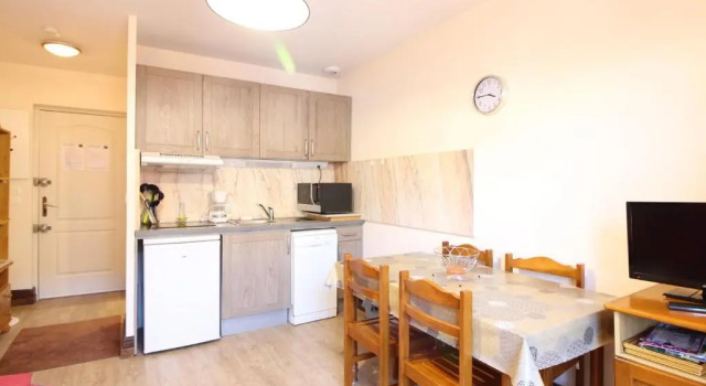 Appartement Mont-Dore, 2 pièces, 4 personnes - FR-1-608-57