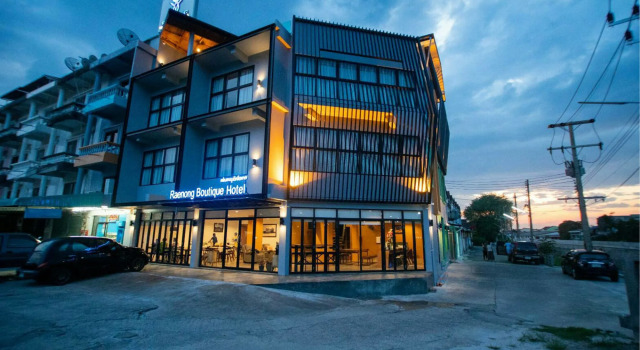 Raenong Boutique Hotel