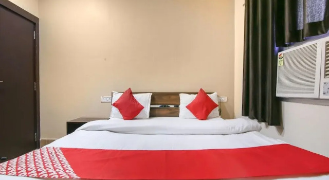 Hotel Crystal Riverside by OYO Rooms, Book Hotel Jamshedpur Jharkhand