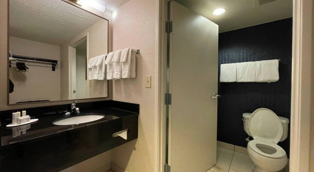 Двухместный номер Standard Fairfield Inn & Suites Jackson Airport