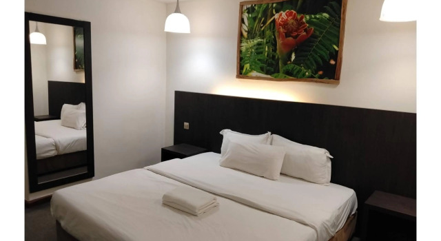 OYO 89411 900 Inn