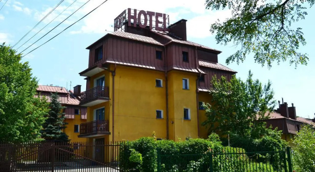 Krystyna, Book Hotel Swoszowice Kraków