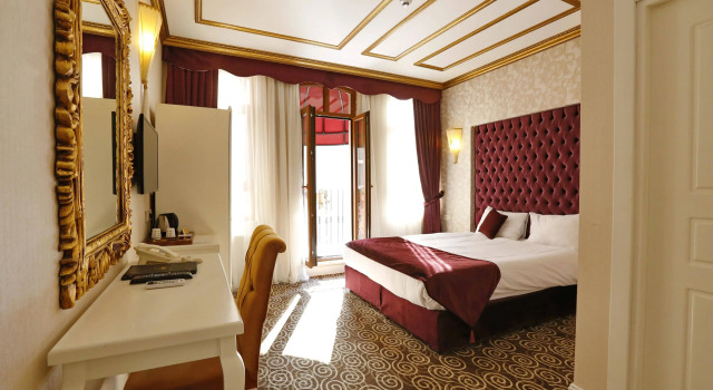 Diamond Royal Hotel