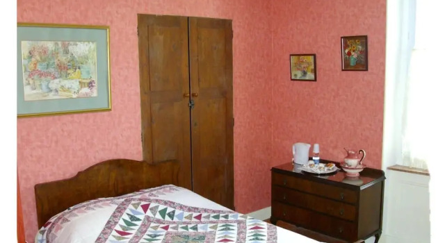 Maison St Georges, Book Lejlighed Lejligheder i Coursan, Lejlighed
