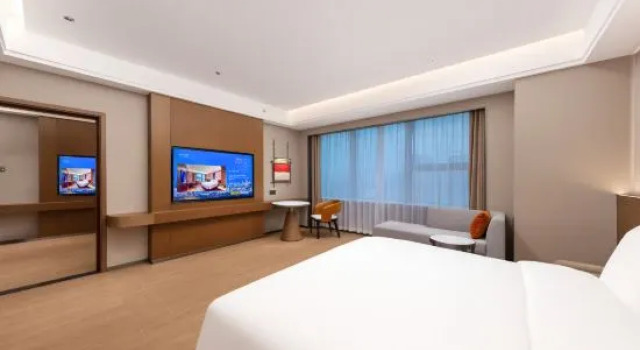 Люкс Haofeng Wyndham Hotel (Zhongshan Dengdu Guzhen Guomao Branch)
