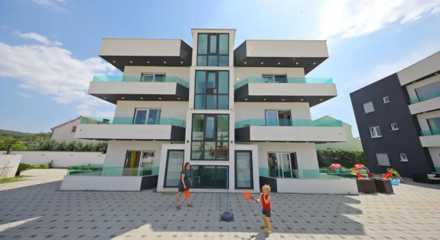 Апартаменты Deluxe Цокольный этаж с 2 комнатами Boutique Apartments Blitz
