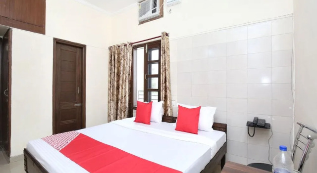 OYO 6933 Satyam Home Stay, Buchen Sie Hotel Parwanoo Haryana