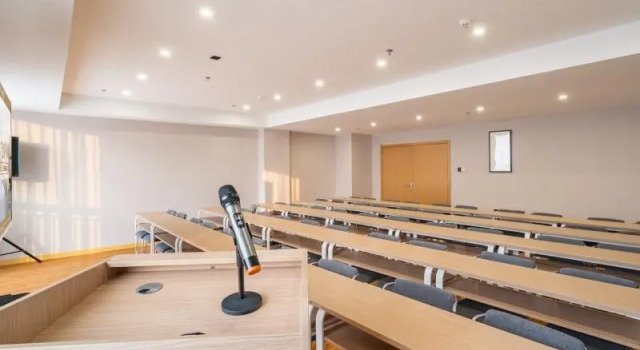 GreenTree Inn Jiangsu Huaian City Qingjiangpu Dist, Rezerwuj Hotel Qingjiangpu Chiny