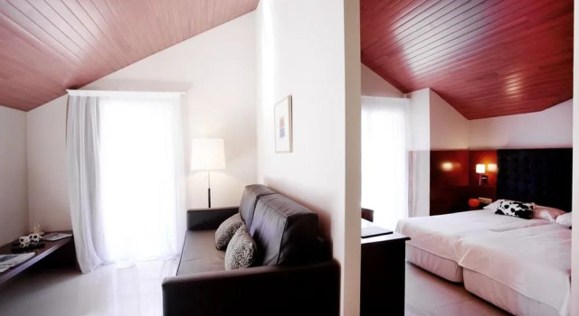Hotel Mu