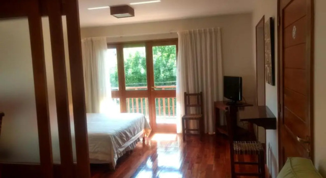 Апартаменты с балконом Santa Fe Suites Apart