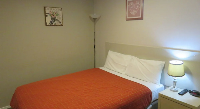 Студия McWilliam Apartments