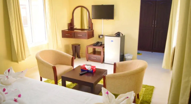 Номер Standard Al-Ashkhara Beach Resort منتجع شاطئ الأشخرة