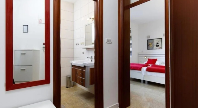 Beach Apartments in Stobreč, Prenota Appartamento Hotel a Croatian Islands con piscina, Piscina