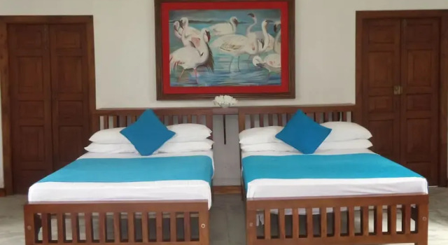 Peacock Point - Whole Villa 2 Bedroom (Sleeps 4)