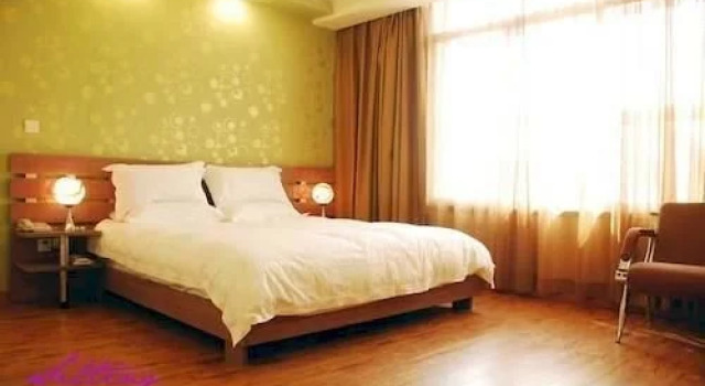 Xiting Fashion Express Hotel, Prenota Hotel Hotel a Shandong con parcheggio, Parcheggio