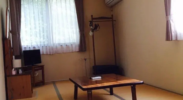 Nodoka, Book Hotel Inawashiro 