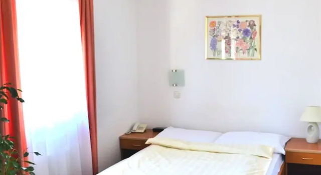 Номер Comfort Guesthouse Bajc