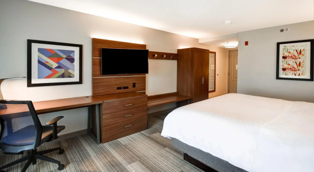 Номер Standard Holiday Inn Express & Suites Schererville by IHG