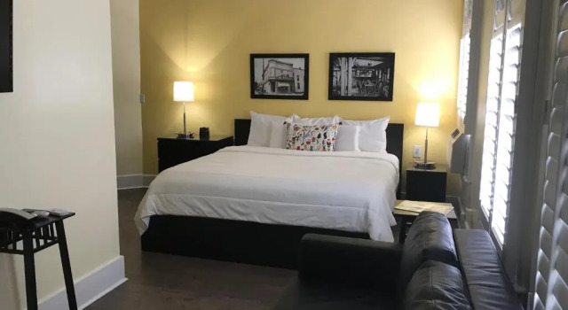 Номер Standard The Sherman Inn
