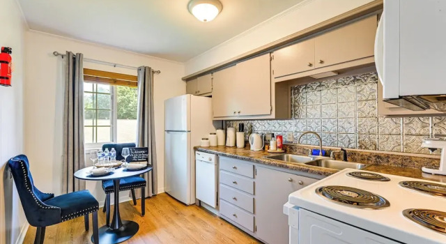 Апартаменты 2 Mi to Historic Dtwn Nacogdoches: Cozy Apartment!