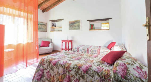 Quaint Holiday Home in San Marcello Pistoiese with Pool, Varaa Hotelli San Marcello Pistoiese 