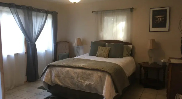 Stone Crest Cellars B & B, Réserver Hôtel Newport 