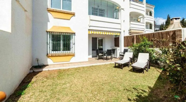 Апартаменты Casablanca 4 Apartamento con jardín privado